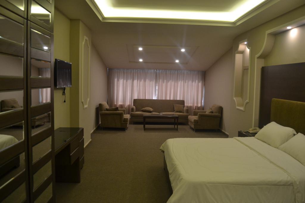 Platinum Hotel Тир Екстер'єр фото