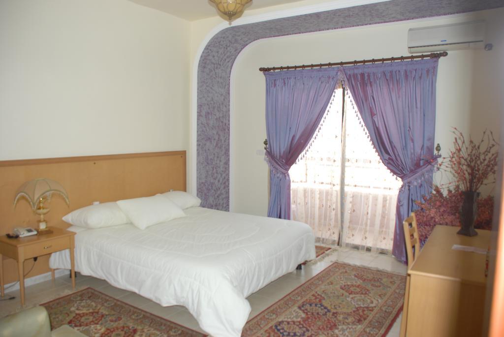 Platinum Hotel Тир Екстер'єр фото